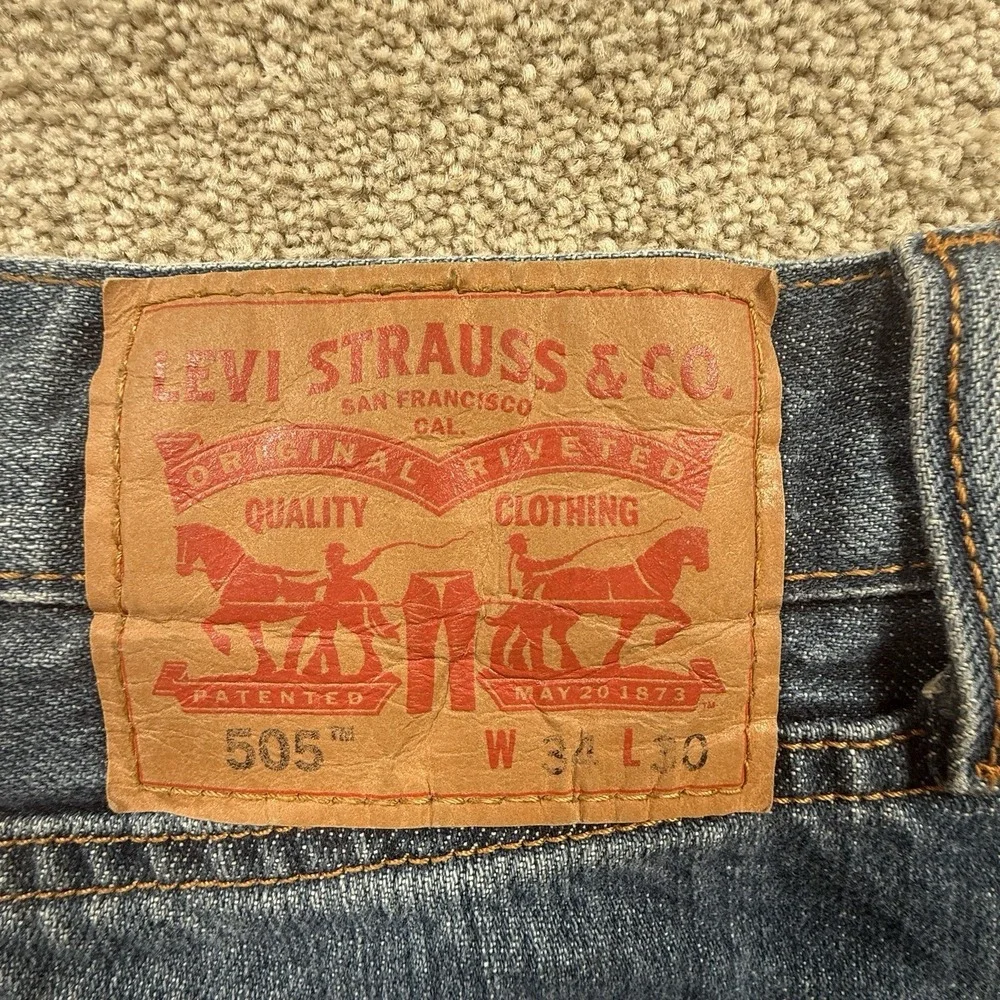 Levi's 505 Men's 34x30 Blue Jeans‎ Straight Leg